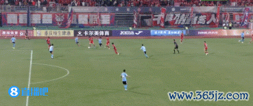 中甲：重庆铜梁龙3-0大连英博，重庆锁定胜局